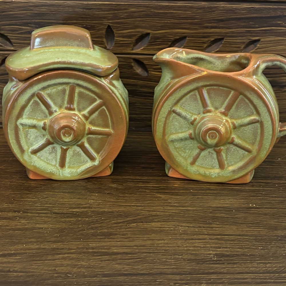 Frankoma Vintage Prairie Green Creamer & Sugar Bowl w/Lid Set